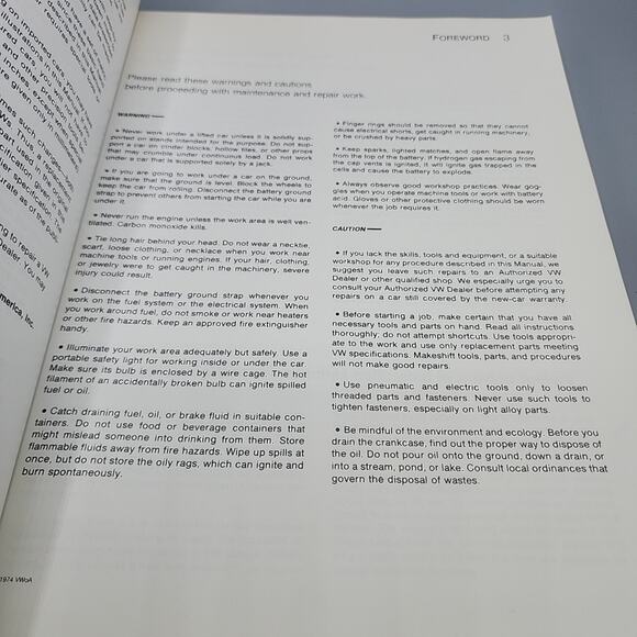 Volkswagen Official Service Manual for Station Wagon Bus 1968-1979 Good - Picture 9 of 14